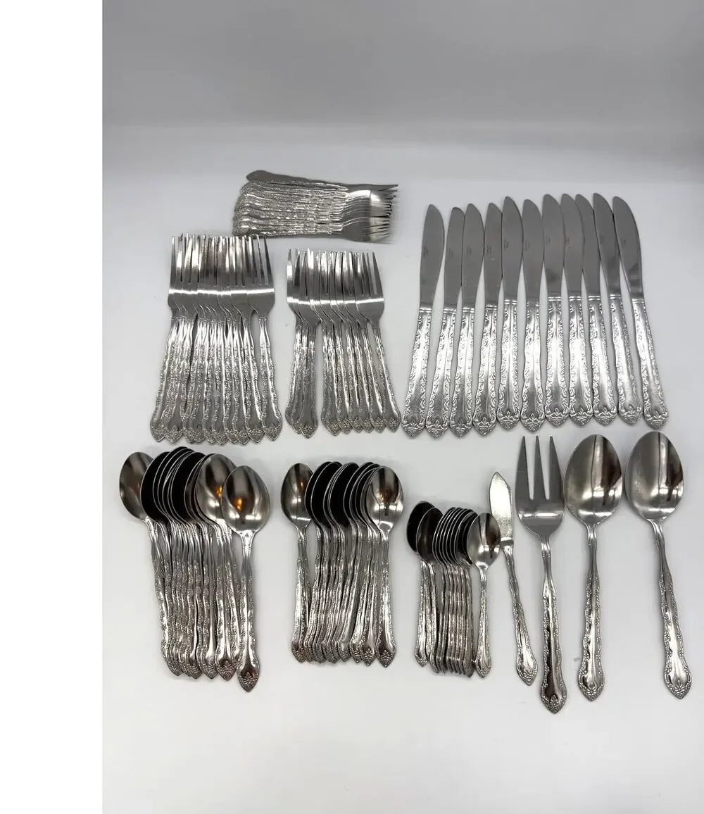 Stainless Steel Flatware 84 Pieces All Same Pattern *See Desc for Pieces